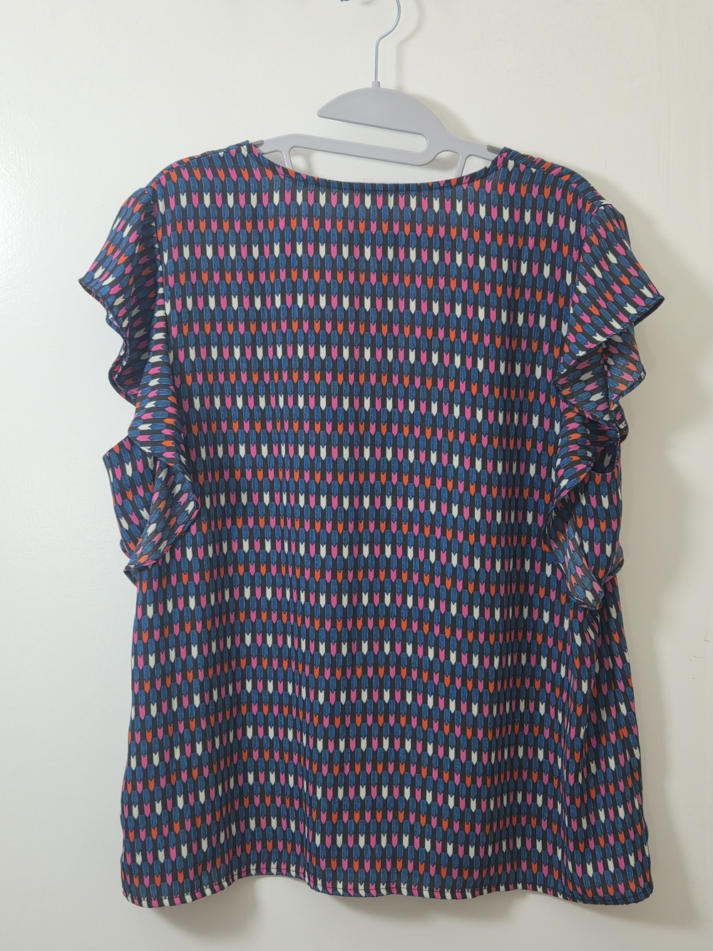 GAP Navy Geometric Flutter Sleeve Top with Pink & Teal Accents - Picture 2 of 2